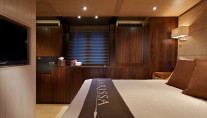 Sailing yacht Sarissa -  Master Cabin 3